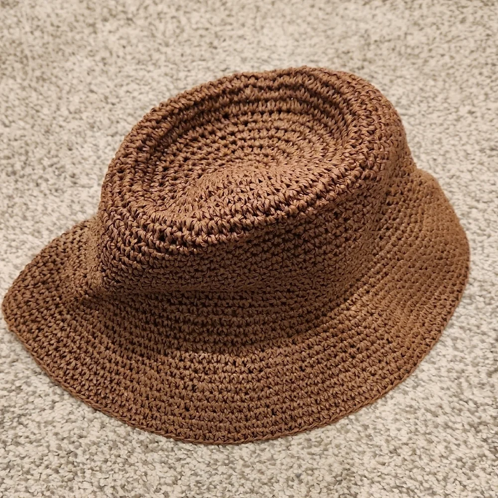 Madewell Brown Crochet Bucket Hat - Picture 5 of 5